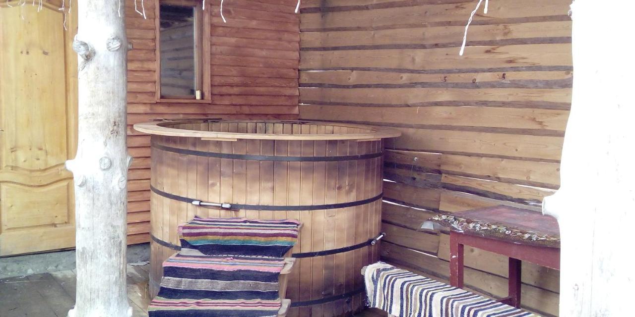 Готель Людмила Synevyr Εξωτερικό φωτογραφία